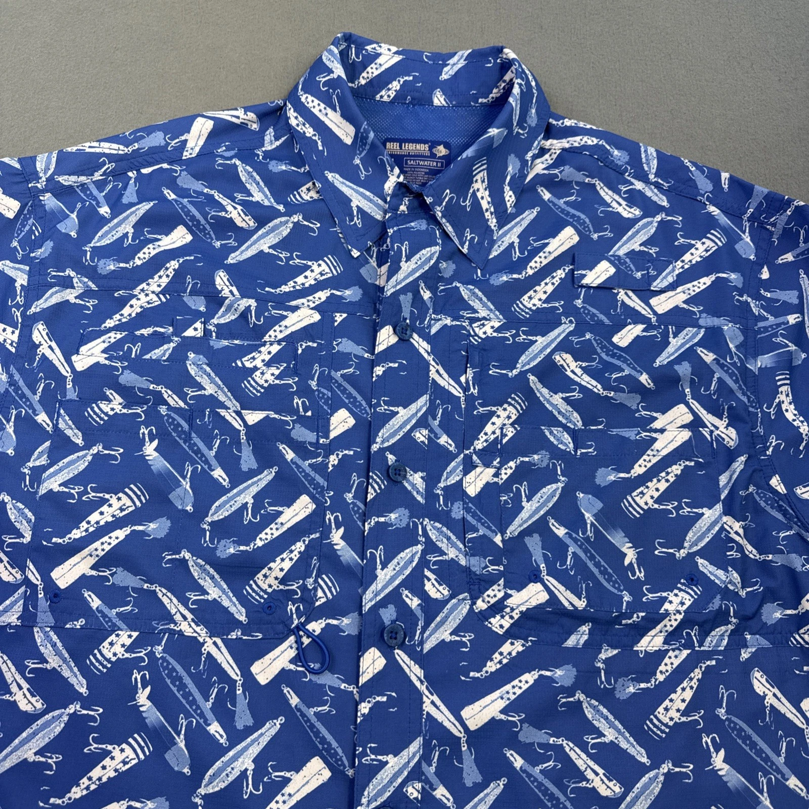 Reel Legends Saltwater II Mens Large S/S Vented Fishing Shirt Fish LURES PRINT