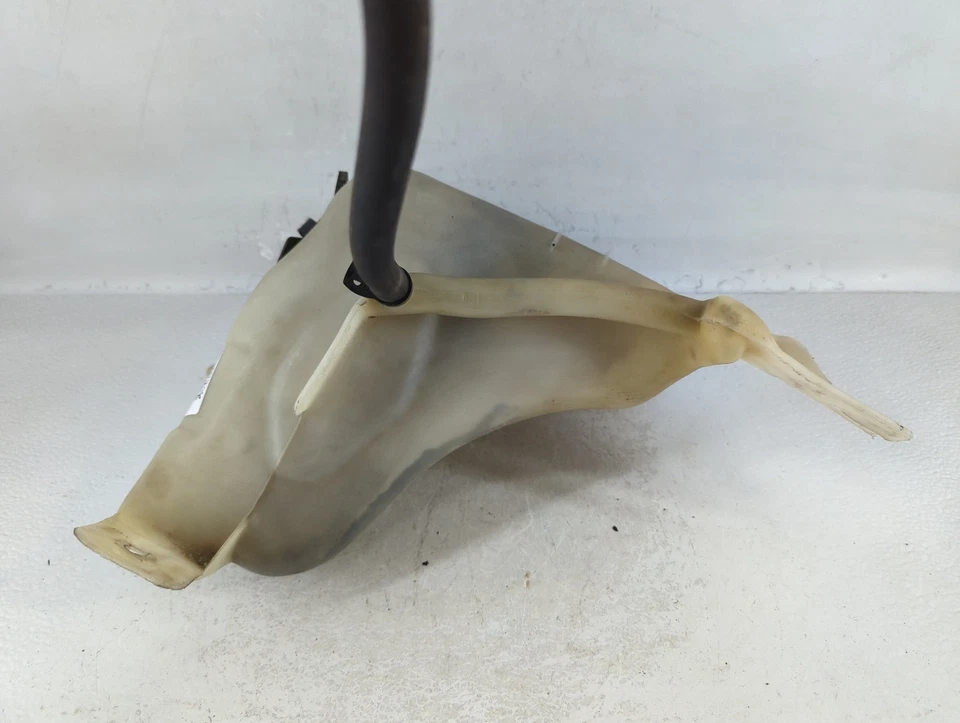 1995-1996 Buick Regal Windshield Washer Fluid Reservoir Bottle Oem T4AQY - Image 3 of 4