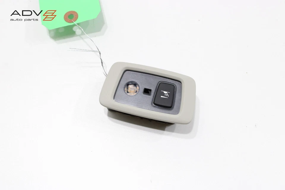 Lâmpada de leitura 2018 - 2021 VOLVO XC60 TRASEIRA DIREITA CÚPULA SUPERIOR FABRICANTE DE EQUIPAMENTO ORIGINAL - Imagem 2 de 4