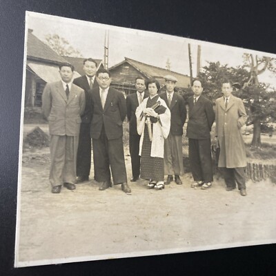 1950s Asian Japanese Woman & Men Fashion Suits & Ties Getas