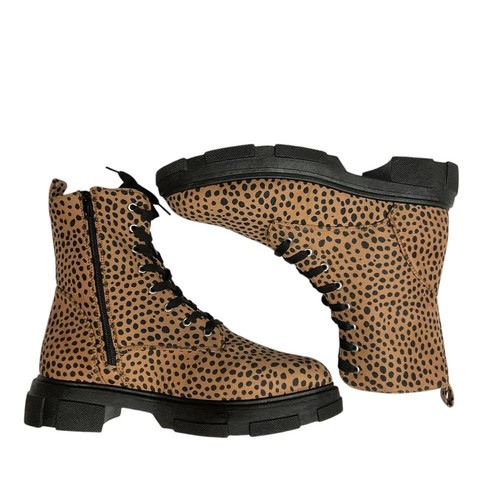 Olivia Miller Women's Normie Leopard Print Combat Boots Tan Black Size 11 Trendy - Picture 8 of 13