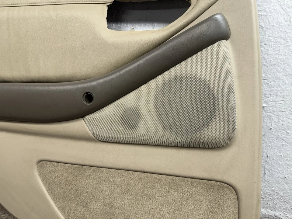 Panel de puerta trasera lado del conductor Toyota Avalon 1995~99 aspecto tostado 📷 Foto 4 de 4