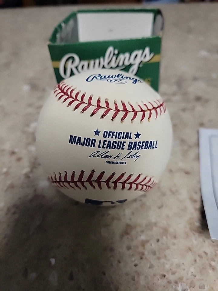 Doug Mientkiewicz Signed Autographed Rawlings Official Major League Baseball COA - Image 3 of 3