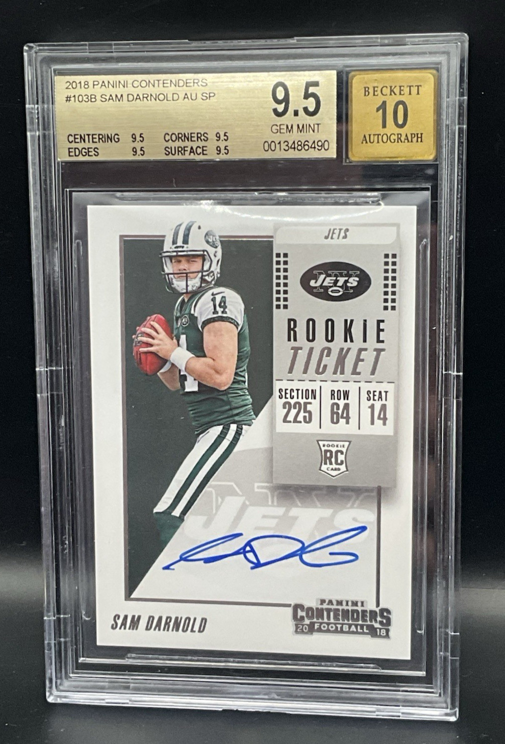 2018 Contenders Sam Darnold #103 Rookie Ticket Auto Facing Left RC BGS 9.5/10