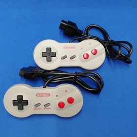 NINTENDO New Famicom Console HVC-NFF Retro Gaming System Japan AV Famicom