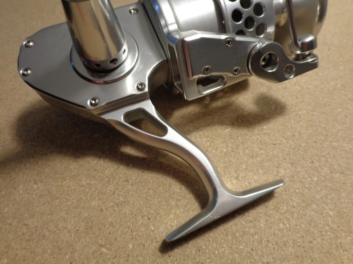 Slightly Used Silver Accurate TwinSpin SR-30 Spinning Reel 6:1
