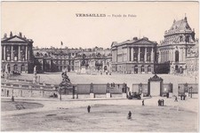 VERSAILLES - FRANCE - FRANCE - FACADE OF THE PALACE -85531-