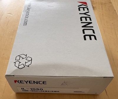 Keyence IL-1050 Amplifier Unit New