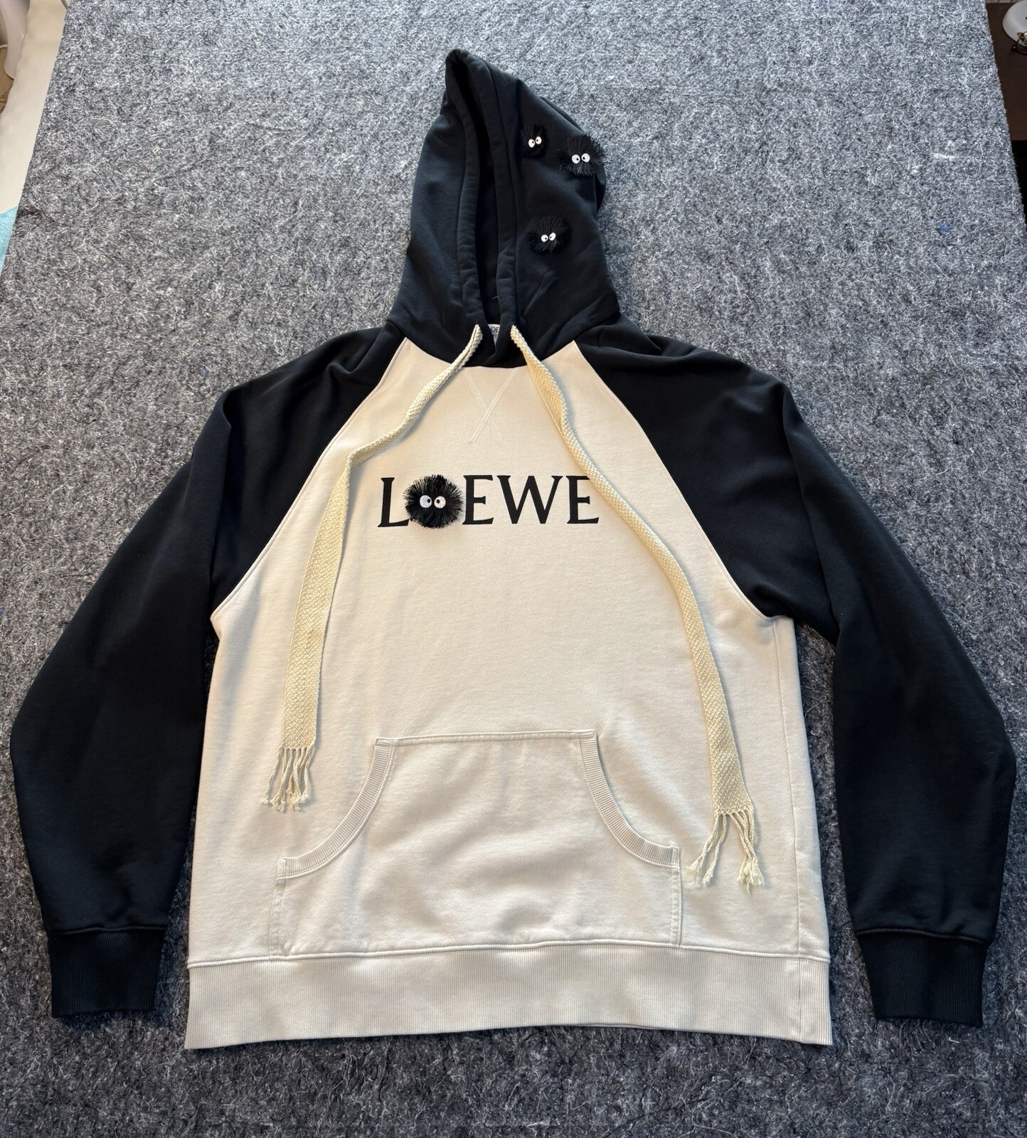 Loewe x Studio Ghibli My Neighbor Totoro dust bunny hoodie XL