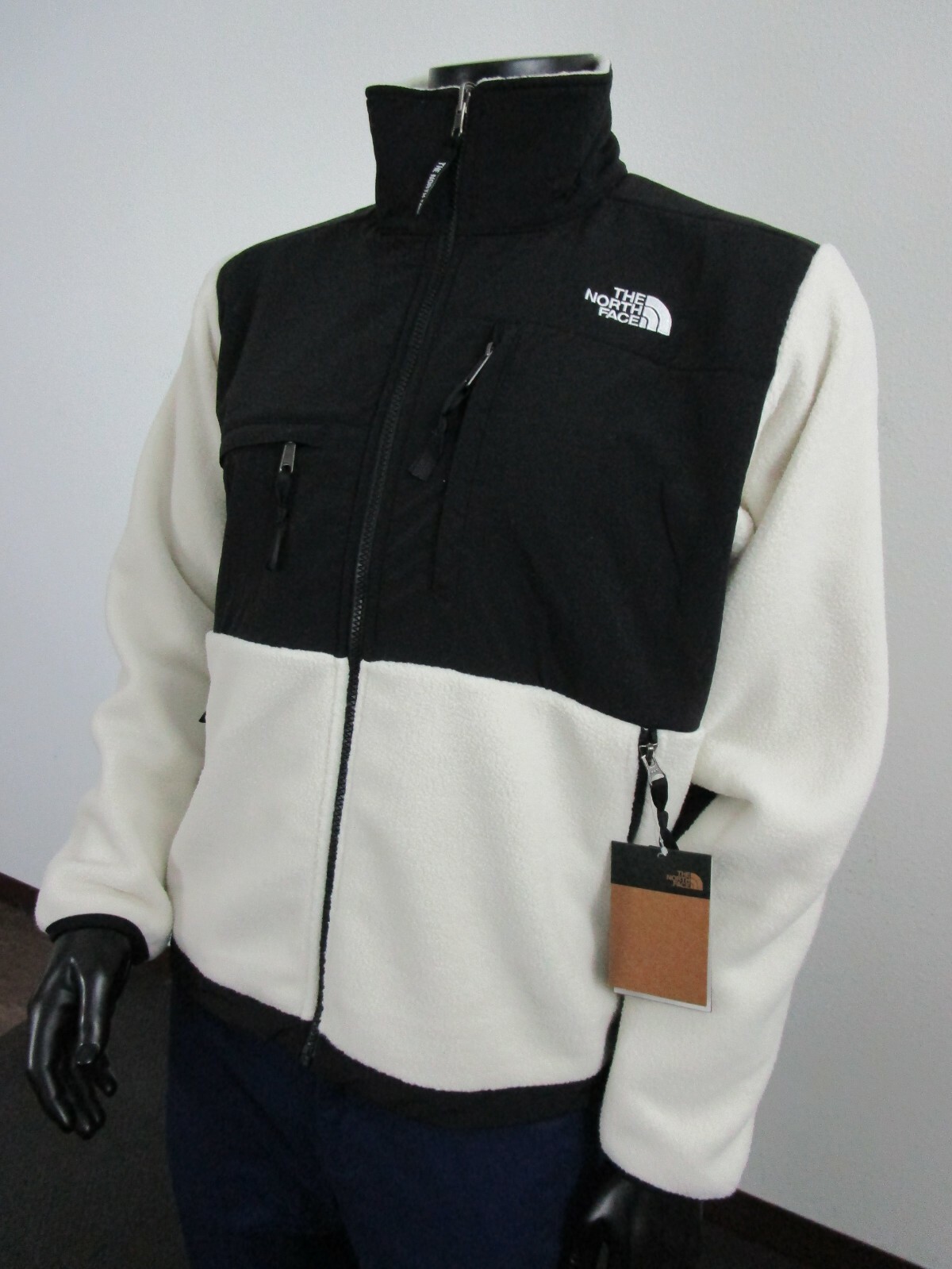 The North Face Men's '95 Retro Denali Jacket (Size: Large): Vintage White