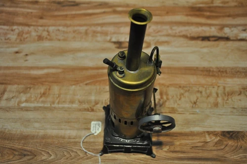 Vintage Antique Vertical Steam Engine All parts move