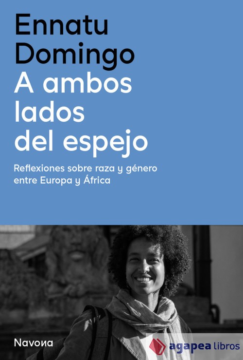 A ambos lados del espejo. NUEVO. ENVÍO URGENTE (Librería Agapea)
