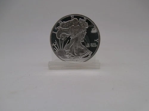Sunshine Minting (SMI) Walking Liberty 1 ounce silver round .999 fine silver-A