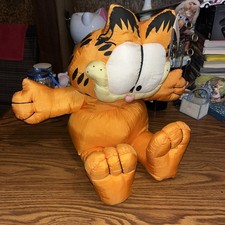 Vintage Garfield Cast Of Characters Nylon Plush 24" New w/tag Look 81-90 Look