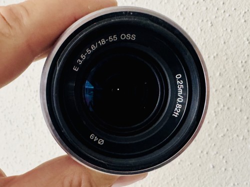 Obiettivo Sony SEL1855 18-55mm F3.5-5.6 OSS DSLM E-Mount Zoom - Picture 2 of 6