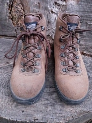 Vasque Hiking Boots Women 8.5 N Narrow Made in Italy