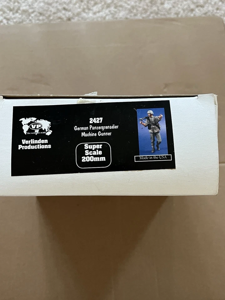 Verlinden 200mm 1/9 German Panzergrenadier Machine Gunner MG 42 Resin Model Kit - Image 3 of 4