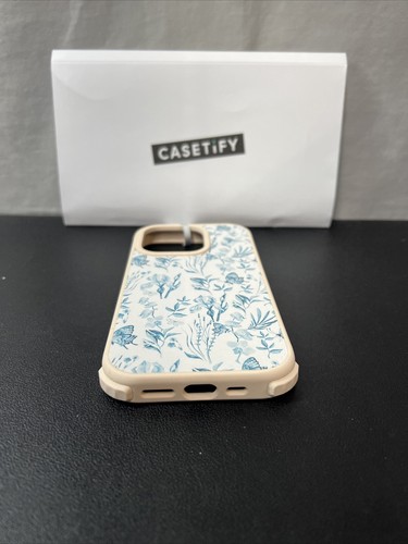 Casetify Elegant Pastel Butterfly Floral iPhone 14 Pro Ultra Compostable Case - Photo 5 sur 6