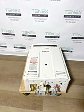 Rinnai V53DeN Outdoor Tankless Water Heater 120k BTU Natural Gas (B-4 #0622)