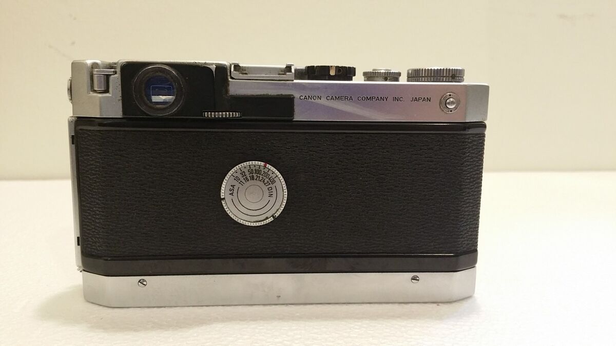 Canon VI-T 35mm Film Rangefinder Camera with 50mm F/1.5 Canon VI-T 35mm Film Rangefinder Camera with 50mm F/1.5
