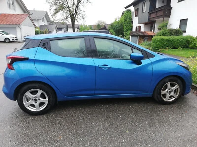 Nissan Micra K14 blau, Ertzulassung 02/2021 Kilometerstand: 39.600,  Erstbesitz - Bild 1 von 4