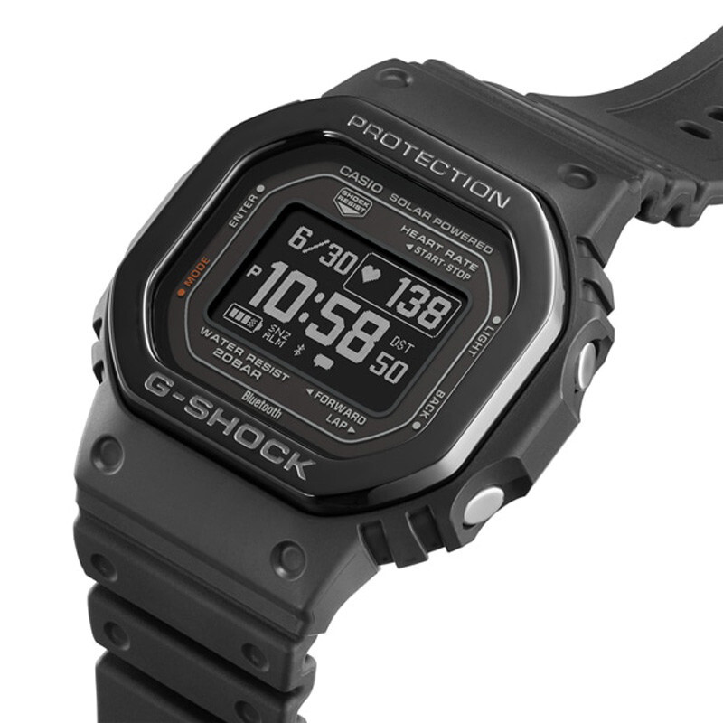 Casio G-Shock DW-H5600MB-1JR G-SQUAD Bluetooth Mobile Sport