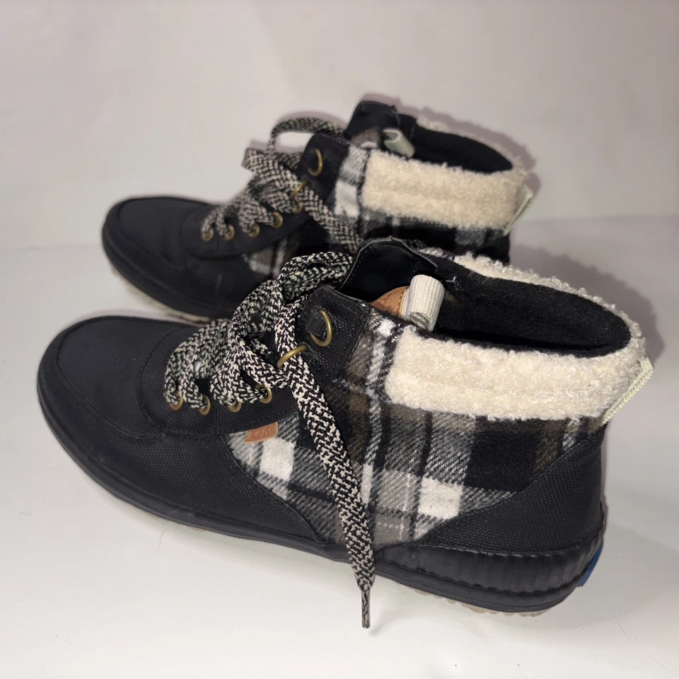 Keds Women's Scout Boot III Plaid/Black Size 11 Pre-owned - Image 4 of 4