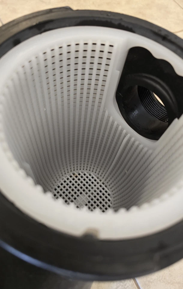 Hayward - W3SP2310X15, 1-1/2HP Pool Pump, 115/230V, NEW MOTOR, completed by PRO - Image 2 of 4