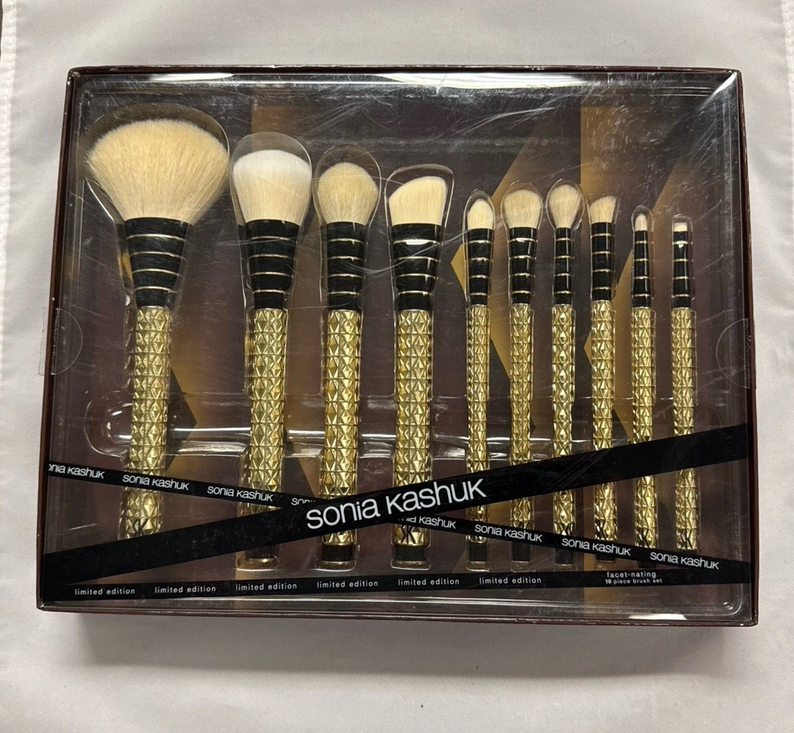 Sonia Kashuk~ Limited Edition~ "Facet-Nating" 10 Pc. Brush Set
Opens in a new window or tab