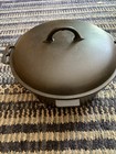 Vintage Favorite Piqua Ware #8 Cast Iron Dutch Oven w/Matching Lid