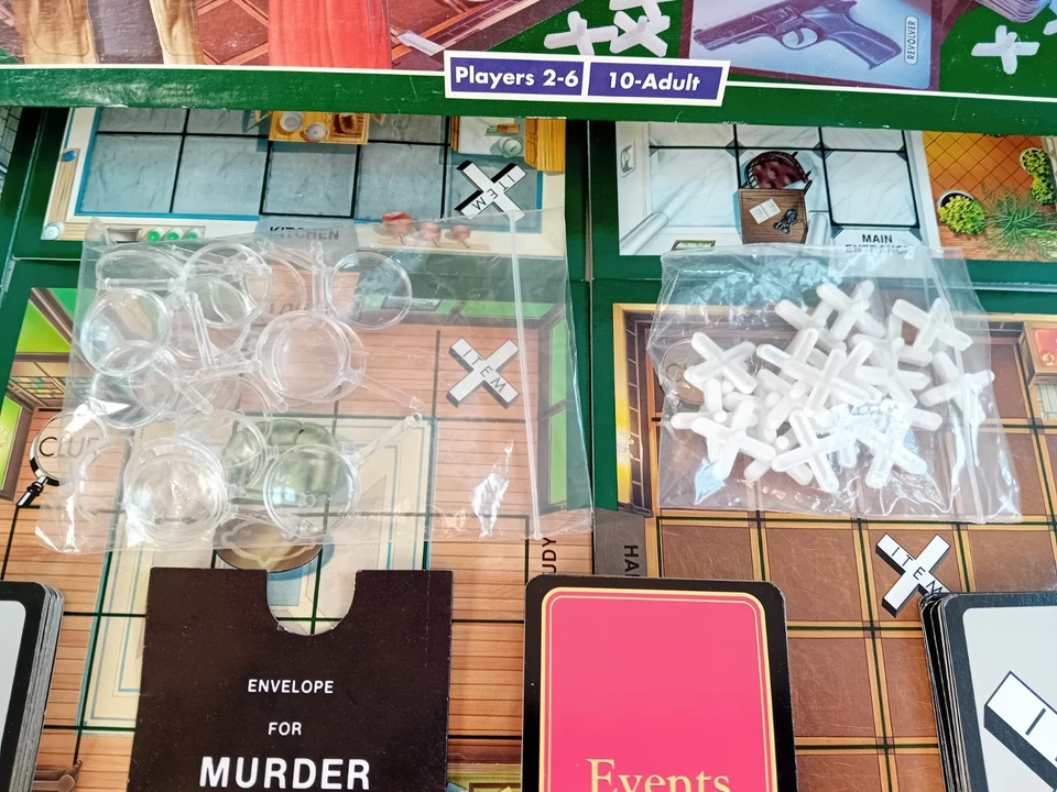 Vintage 1995 Waddingtons Cluedo? Super Sleuth Board Game Complete  - Image 3 of 4