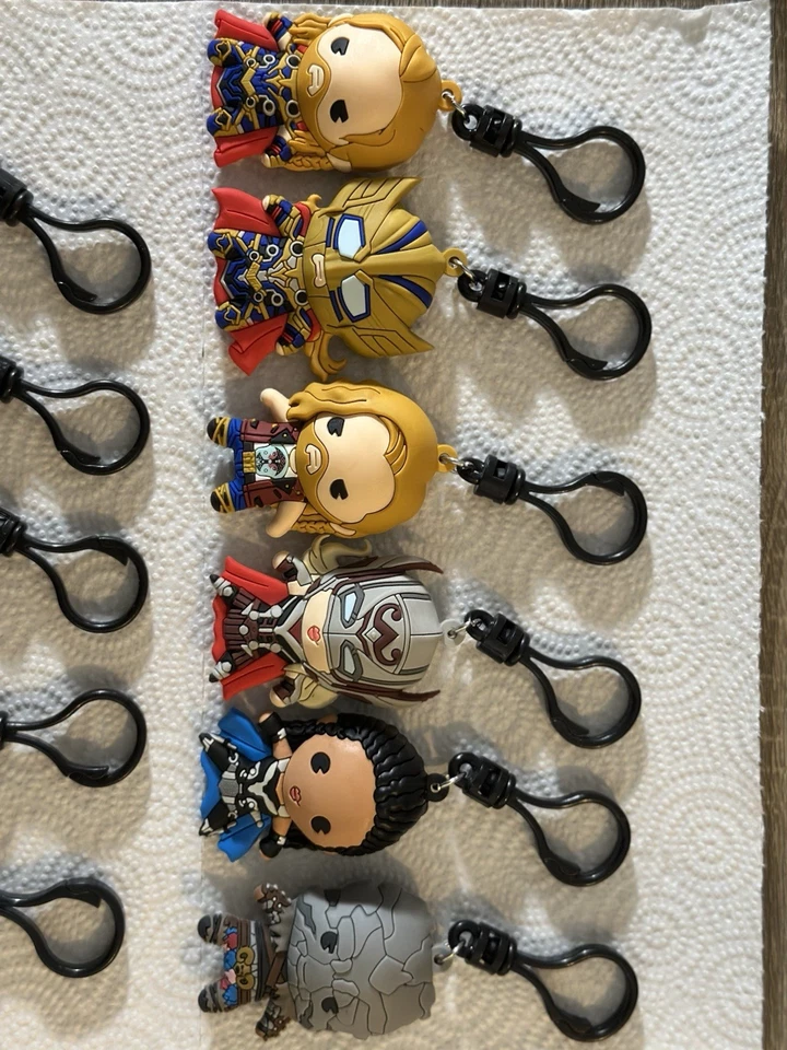 Marvel's Thor: Amor y Trueno, Espuma 3D Monograma Figura Bolso Clips-Juego Completo Foto 2 de 3