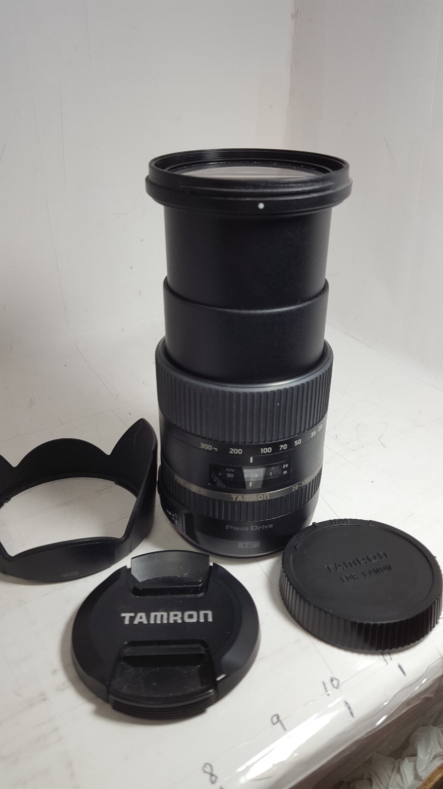 Tamron AF A010 28-300mm f3.5-6.3 Di VC PZD Lens Canon EF ISSUES 