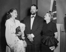 Rita Hayworth With Orson Welles And Ann Sothern Elegant And Glamorous 4x6 Pictu