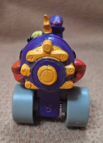 Hanna-Barbera WACKY RACES '90 DICK DASTARDLY and MUTTLEY Hardee's Toy Purple Car - Picture 3 of 4