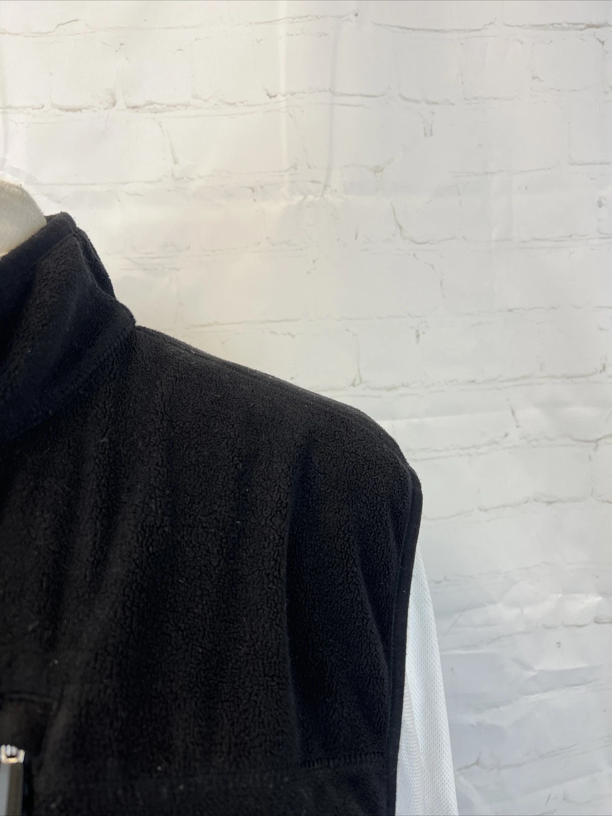 Greg Norman Men's Black Zip Poly Fleece Vest Large $158 Tasso Elba - product detail image 2
