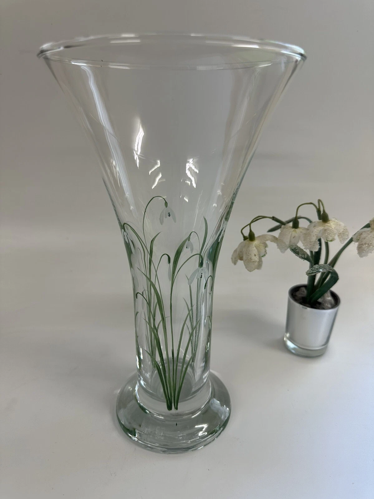 Large individually hand painted Snowdrop Trumpet Vase