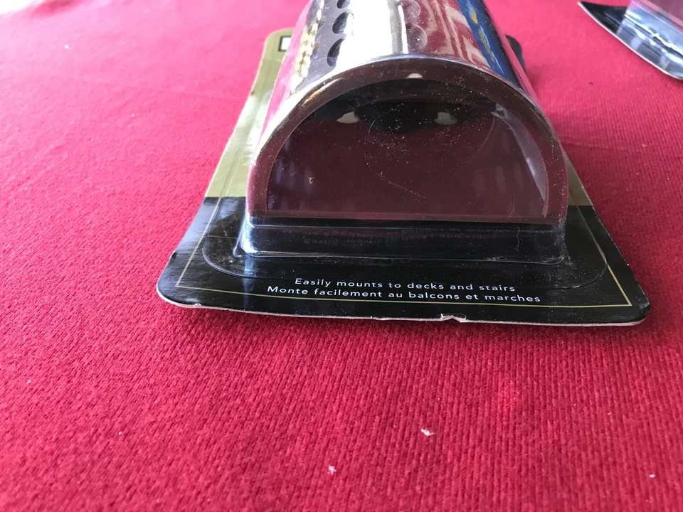 4-  Moonrays Outdoor Garden Solar Post Deck Fence Light Landscape Lamp 95002 - Image 3 of 3