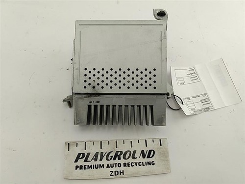 LEXUS IS300 SEDAN Stereo Radio Amplifier Unit 2001 2002 2003 2004 2005 - Picture 1 of 8