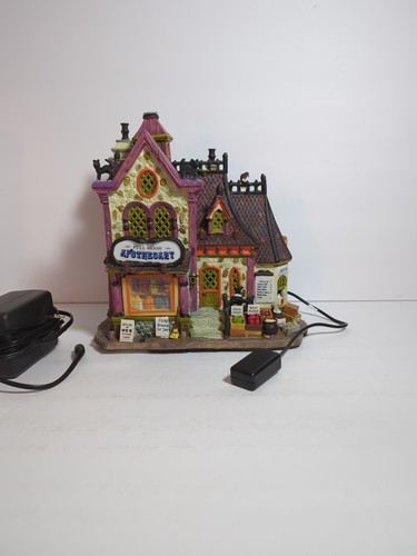 2008 Lemax Spooky Town Full Moon Apothecary Lighted Animated w/ Box *READ*