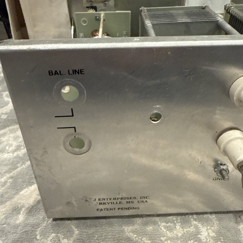 MFJ-989D VERSA TUNER V ROLLER INDUCTOR TUNER. Untested For Parts - Picture 7 of 9