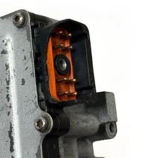 Transmission Shift Solenoid 04659981 46435C thumbnail 4