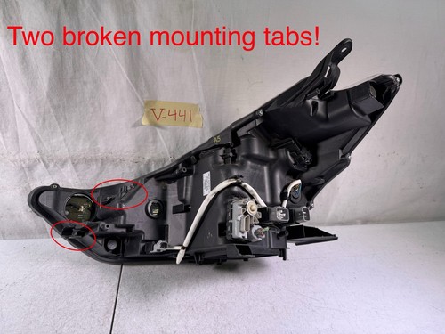 2015 2016 2017 Toyota Prius V HYBRID Passenger Right Side Headlight w/ LED OEM - Picture 23 of 24