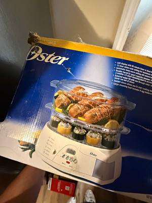 Oster 5712 Electric Food Steamer 6.1 qt 900W LCD Timer Auto Shut-Off White
