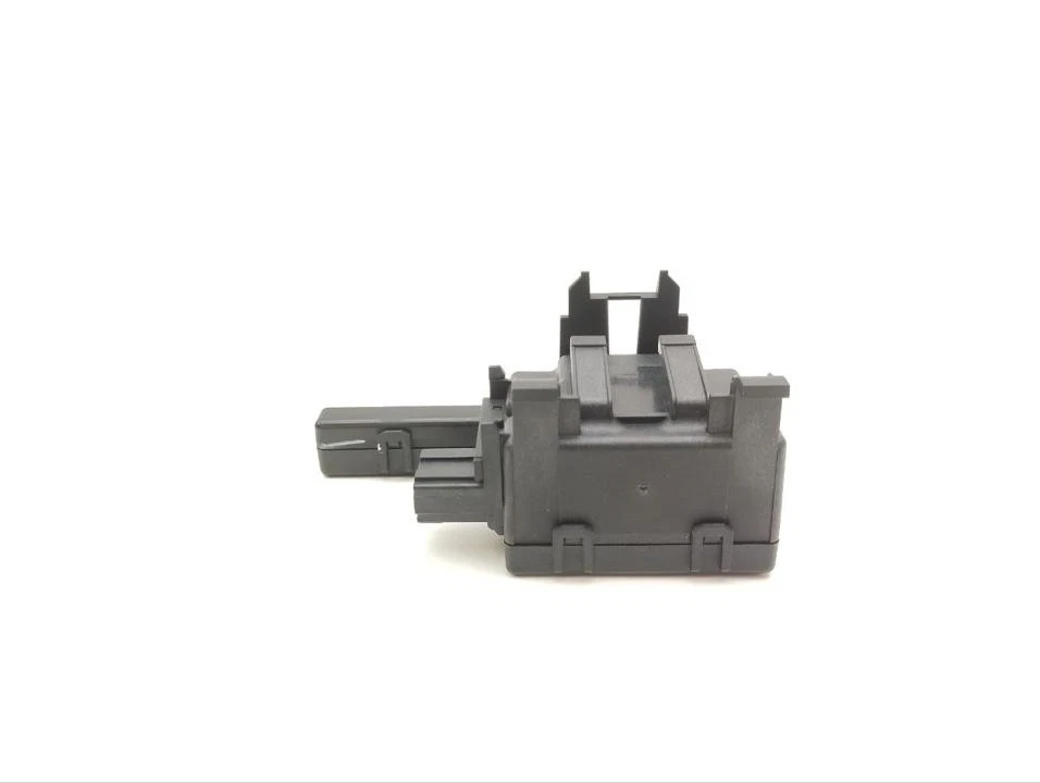 Control Unit, central locking system Chevrolet Corvette 2021 13535098 - Image 2 of 4