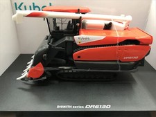 Moissonneuse batteuse 1/32 KUBOTA DIONITH DR6130 modèle moulé sous pression J...