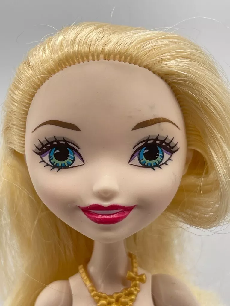 Ever After High Basic Budget Apple White Doll - Closed Mouth Wave