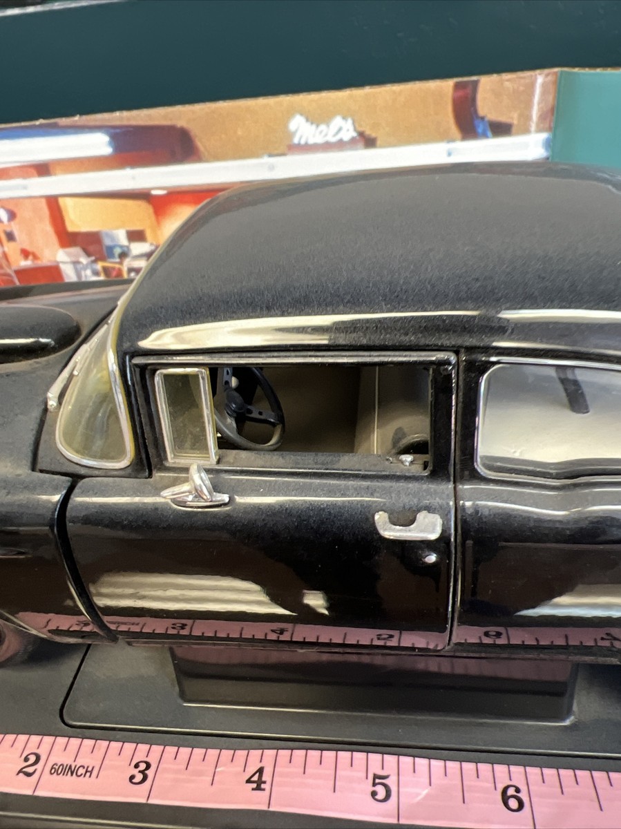 Ertl American Muscle American Graffiti '55 Chevy Limited Edition 1