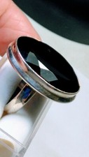 GORGEOUS STERLING SILVER .925 WITH BLACK ONYX RING IN SIZE 7.25-7.5 