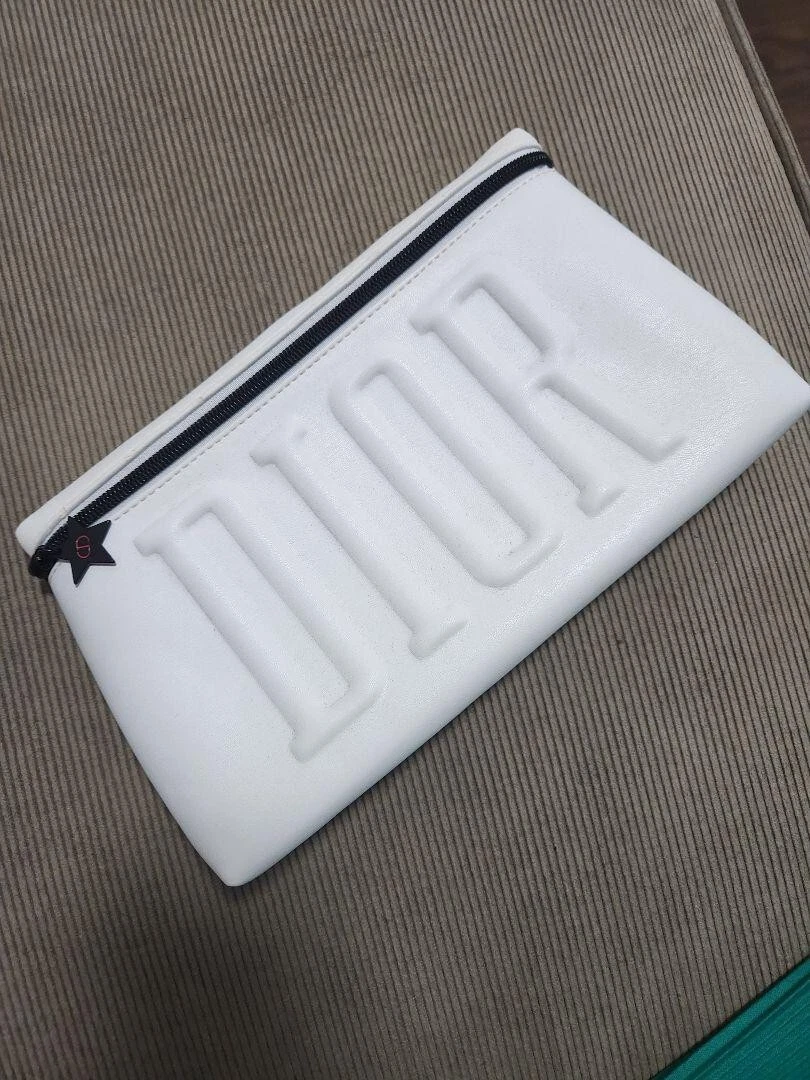 Pochette Christian Dior nouveauté